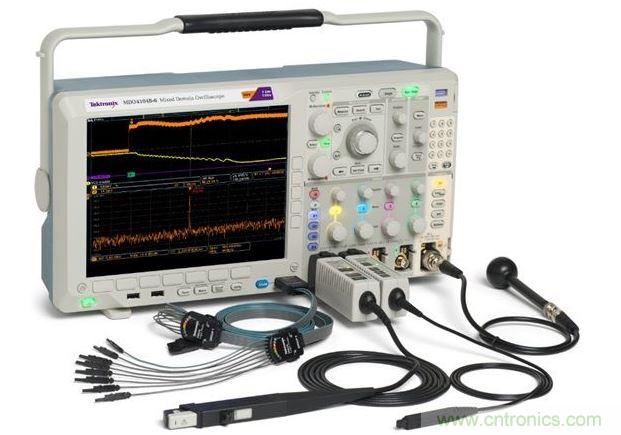 混合域示波器(MDO)將頻譜分析儀、示波器和邏輯分析儀組合在一臺儀表內(nèi)，可以從全部三臺儀器中產(chǎn)生同步的而且與時間關聯(lián)的測量結果。圖中顯示的是泰克公司的MDO4000B。